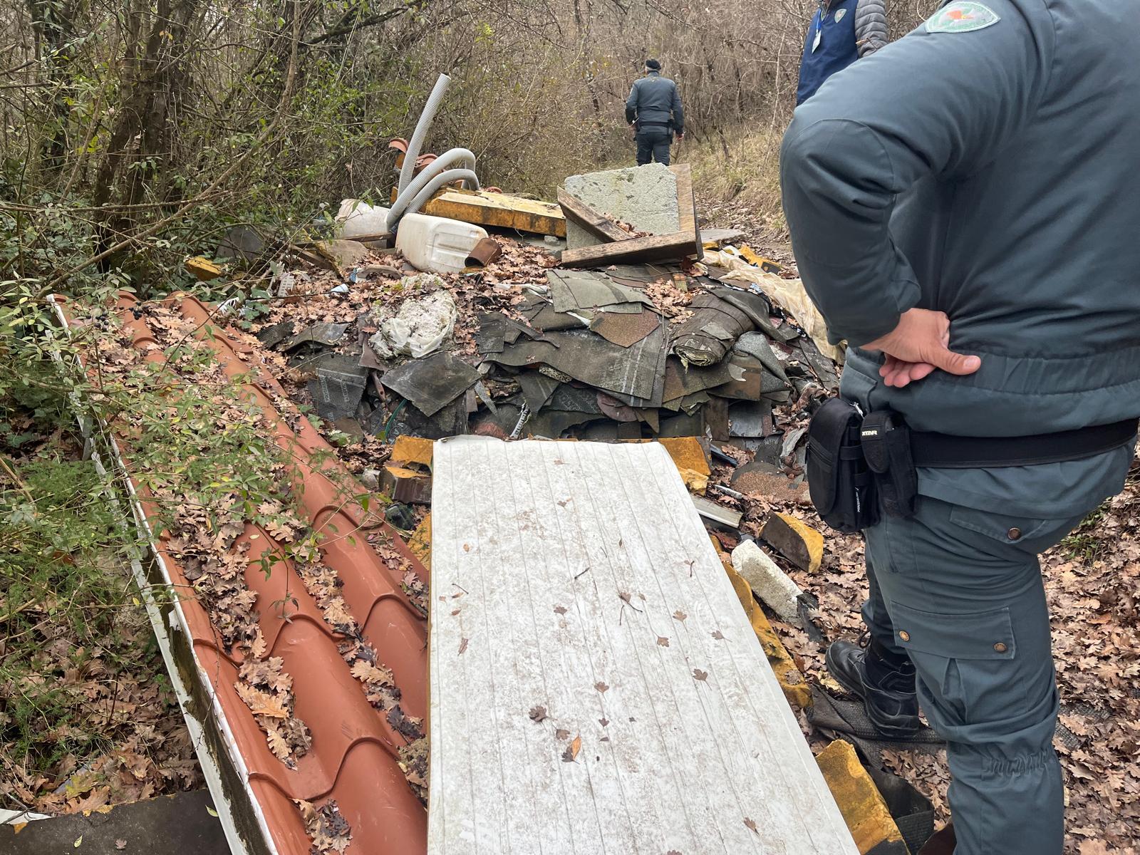 Operazione Guardia Nazionale Ambientale scopre presenza di amianto a Benevento e Bonito