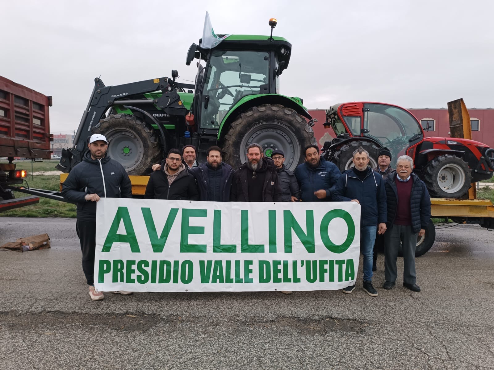 Al via lo sciopero lumaca del Movimento Nazionale dei Trattori. Presente delegazione da Avellino