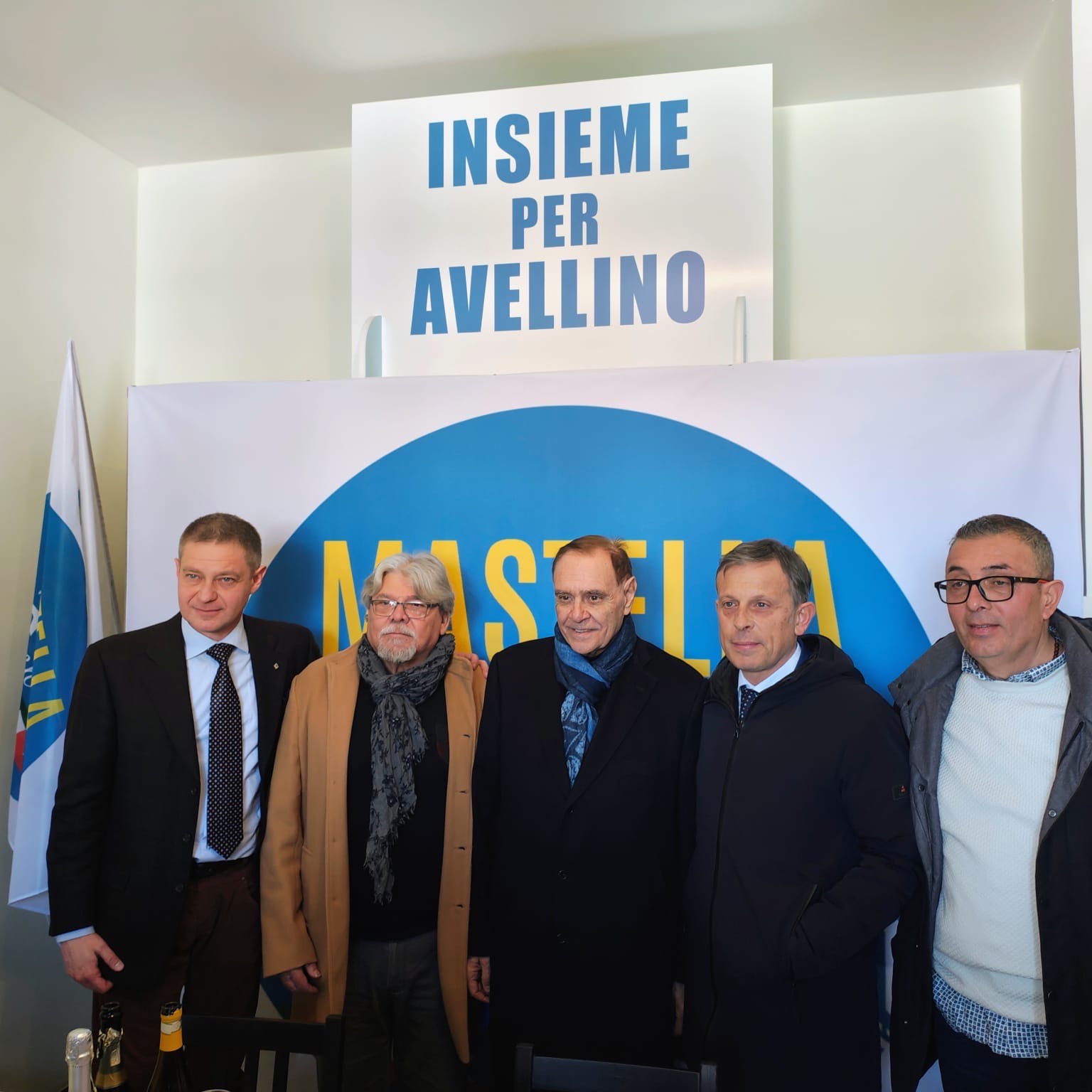 Mastella inaugura sede NdC ad Avellino: “Regionali? Ci saremo. Chi fa politica con gli odi esca di scena”