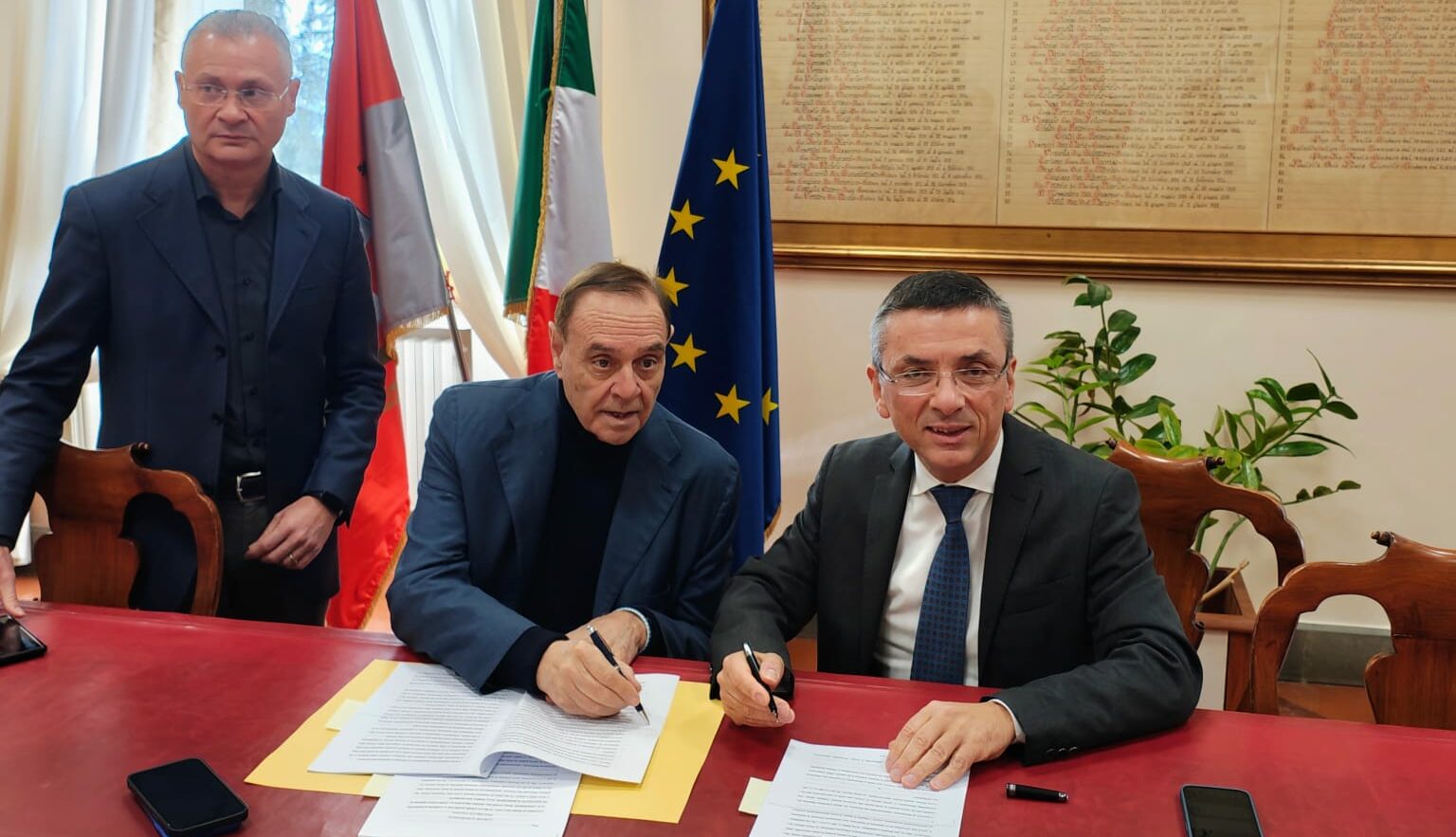 Complesso Pietà-San Barbato, il sindaco Mastella e il rettore Canfora firmano l’Accordo