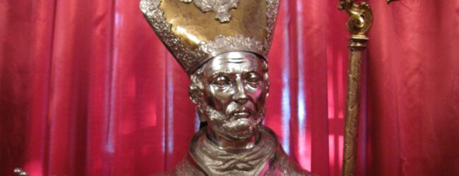 Artisti di strada, Bottari e un viaggio nella Città antica: Festa di San Modestino, ecco il programma ad Avellino