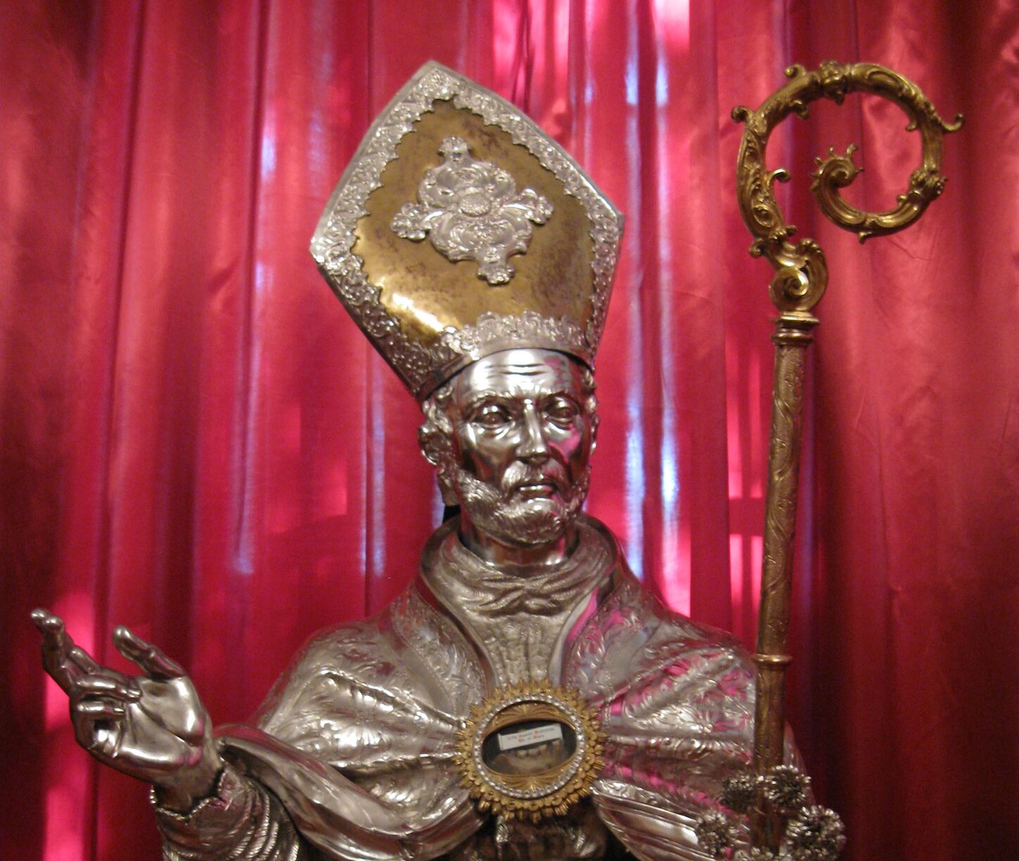 Artisti di strada, Bottari e un viaggio nella Città antica: Festa di San Modestino, ecco il programma ad Avellino