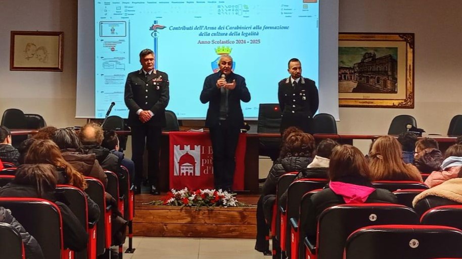 Cultura della legalità e prevenzione dei fenomeni criminosi: in Irpinia proseguono le iniziative di prossimità dei Carabinieri
