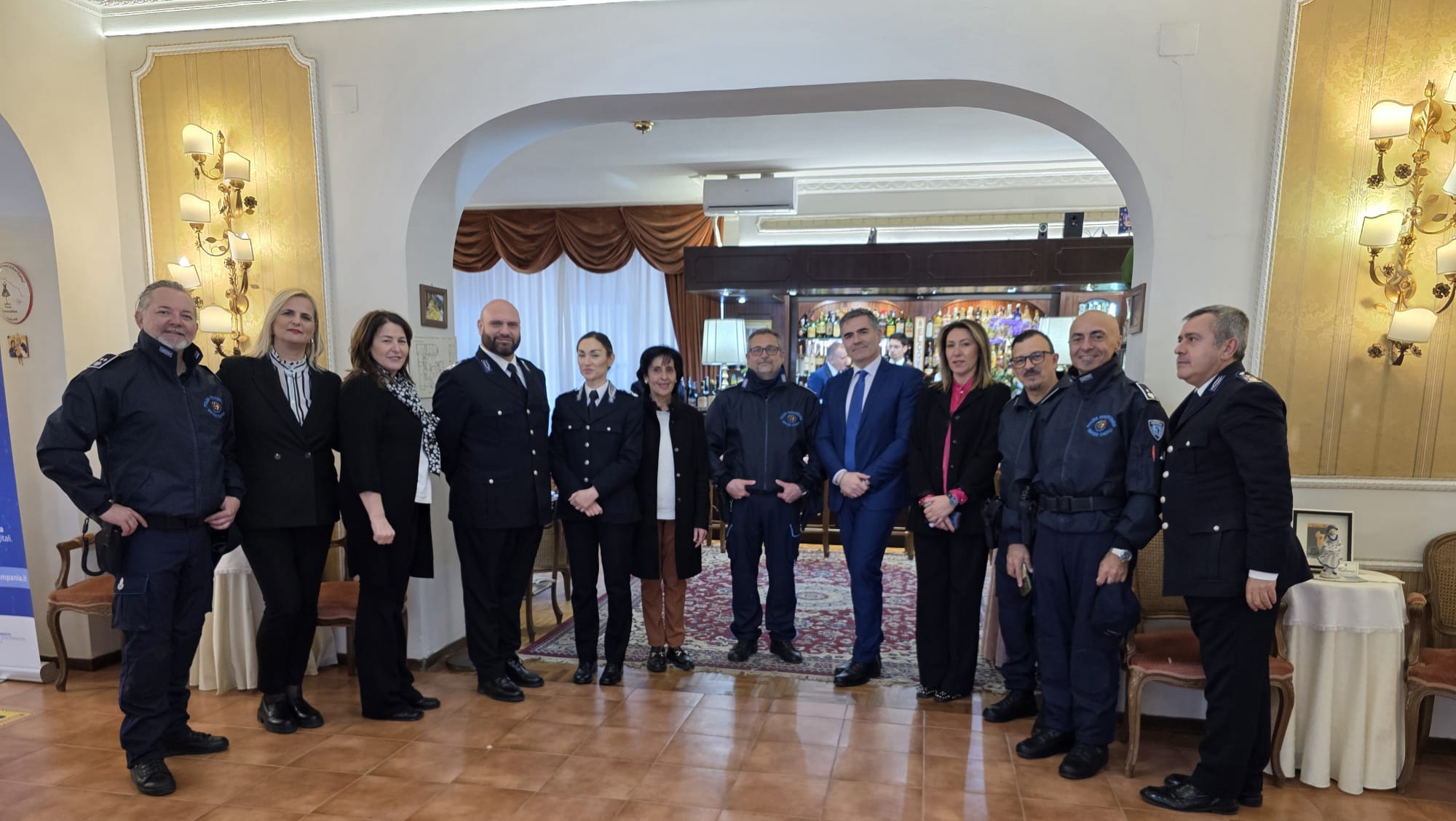 La Polizia Penitenziaria ed il Comparto Funzioni Centrali incontrano gli alunni dell’ISIS “Luigi De’ Medici” di Ottaviano