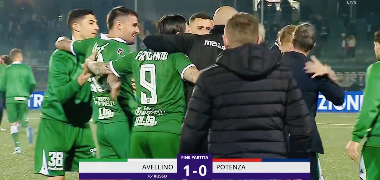Avellino-Potenza 1-0: al Partenio-Lombardi decide Russo, gli irpini conquistano la vetta