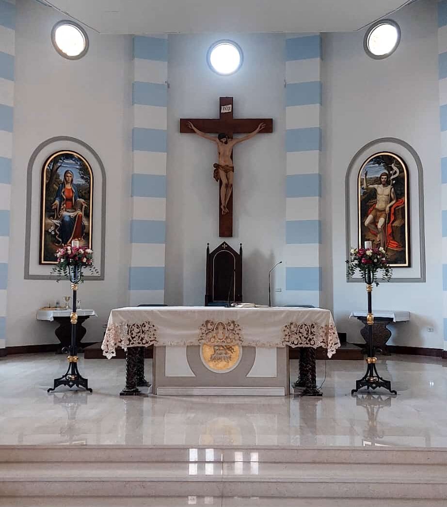 Due nuovi dipinti arricchiscono l’abside della chiesa parrocchiale a Torrette di Mercogliano