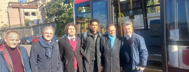 A Benevento le nuove linee di trasporto per studenti e contrade. Mastella e Ambrosone: ”giornata storica”