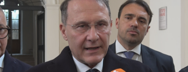 Cirielli: “Fico scopre l’acqua (già pubblica). Ma da alleato del PD non è credibile”