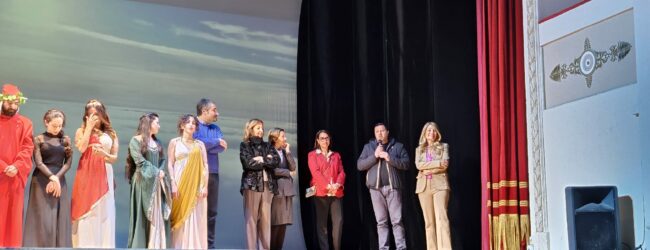 Consulta delle Donne,  per la rassegna Marzo Rosa lo spettacolo al Teatro comunale dal sapore dantesco