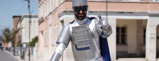 Capitan Acciaio arriva ad Avellino per raccontare il valore della raccolta differenziata