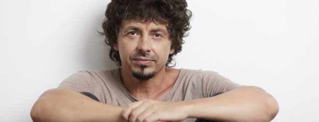 “A cuor leggero”: il 23 maggio Riccardo Sinigallia in concerto a Benevento