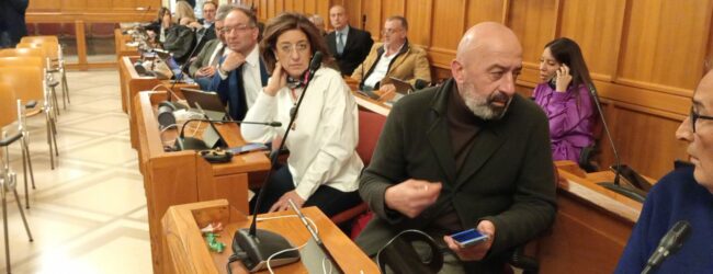 Vicenda scuola Torre, la maggioranza: “Alimentare allusioni sul finanziamento è tirare pugni non all’Amministrazione, ma alla Città”