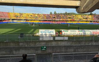 Funerali di Papa Francesco, sabato stop al calcio. Anche Giugliano-Benevento rinviata