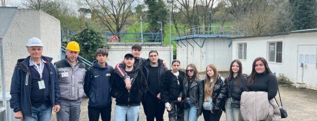 Gli studenti Istituto di Istruzione Superiore “Giuseppe Alberti” e dell’Istituto “Palmieri Rampone Polo” di Benevento in visita all’Impianto di Depurazione di Ponte delle Tavole