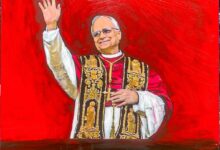 Papa Leone XIV attraverso il fuoco dell’arte di Mangone