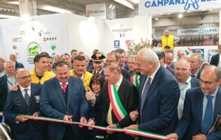 Inaugurata CampaniAlleva Expo 2025: l’Assessore Caputo rilancia l’idea di un grande ente fiera zootecnico