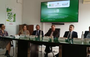 Asia presenta ”Piantala” la nuova campagna di formazione e comunicazione ambientale