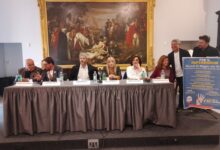 Fico ritorna a Benevento: “cinque si’ al Referendum, cittadinanza e’ battaglia di civilta”