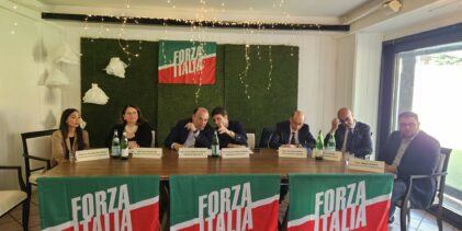 Congresso FI a San Nicola Manfredi, eletto Petrucciano. Tajani in collegamento telefonico: “Benevento e la Campania modelli da esportare”