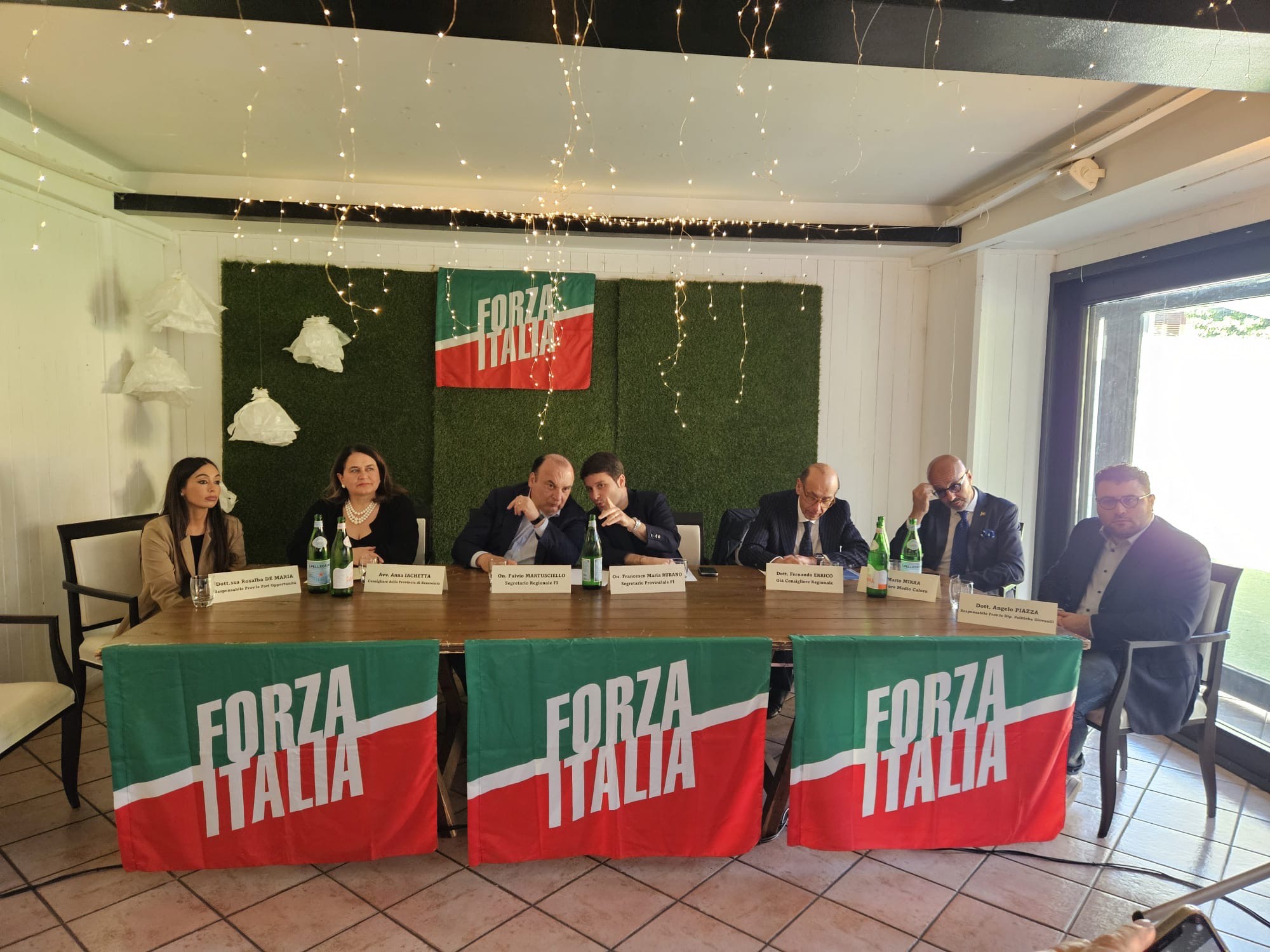 Congresso FI a San Nicola Manfredi, eletto Petrucciano. Tajani in collegamento telefonico: “Benevento e la Campania modelli da esportare”