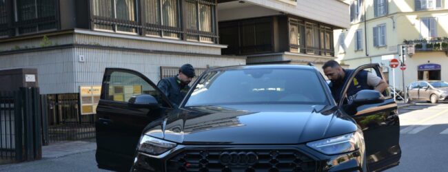 La GdF di Monza sequestra due Lamborghini e altre 6 supercar: operazione anche in provincia di Avellino