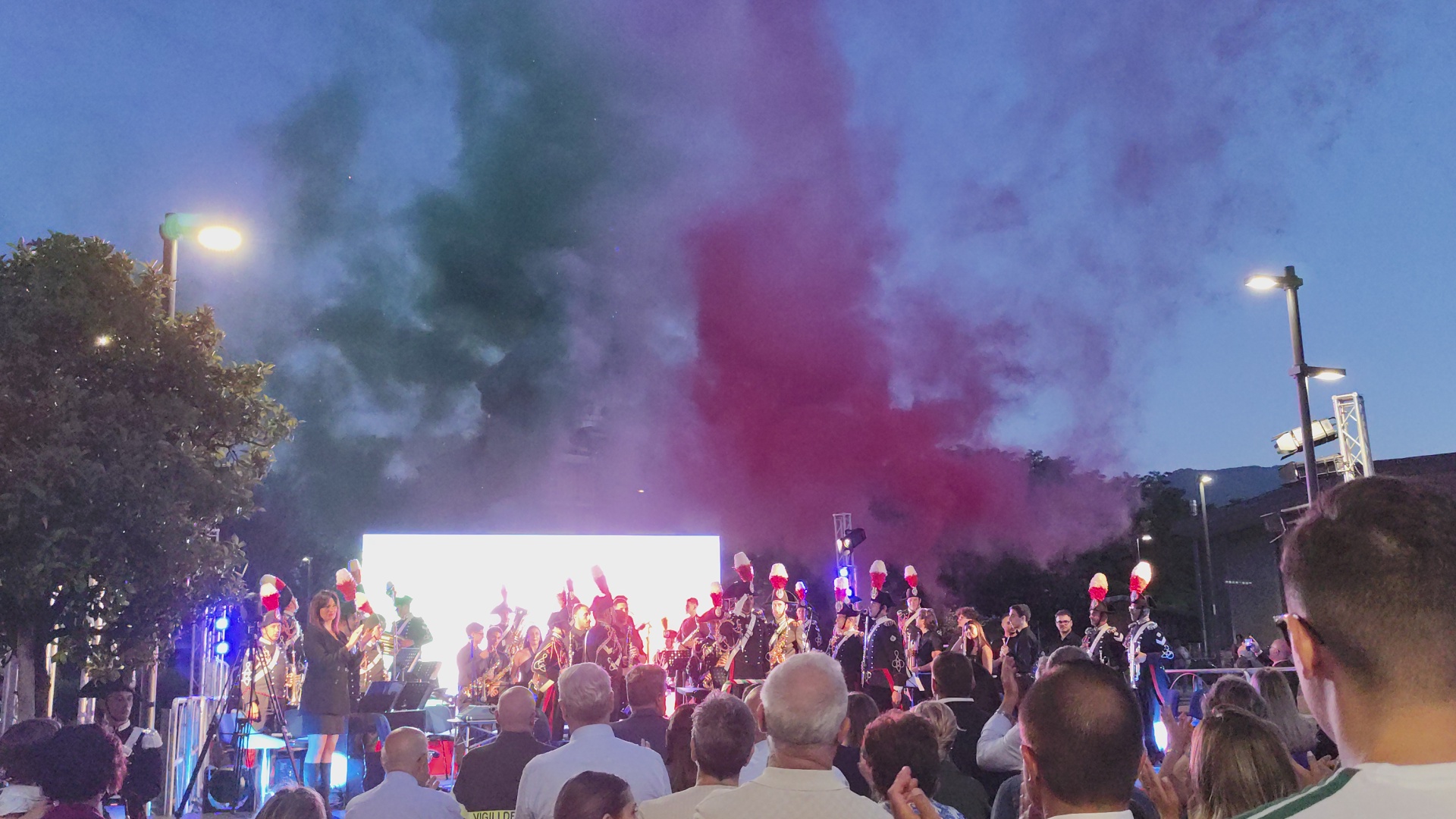 Avellino: la Fanfara dei Carabinieri e L’Orchestra del Conservatorio statale “Domenico Cimarosa” Donano emozioni nel Rione San Tommaso