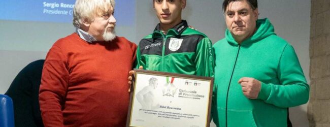 Boxe, al via il primo Memorial dedicato a Bilal Boussadra. Il giovane pugile è scomparso in un incidente stradale nel 2024
