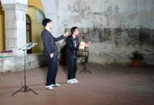 “79 dopo Cristo” trionfa a Benevento: applausi scroscianti per lo spettacolo di Cristian Izzo e Giuseppe Borrelli