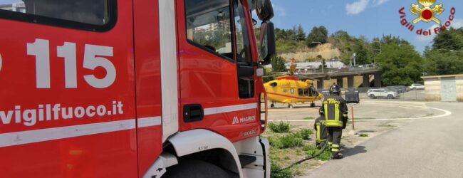 Ariano Irpino, cade ciclista: trasportato in ospedale con l’elicottero del 118