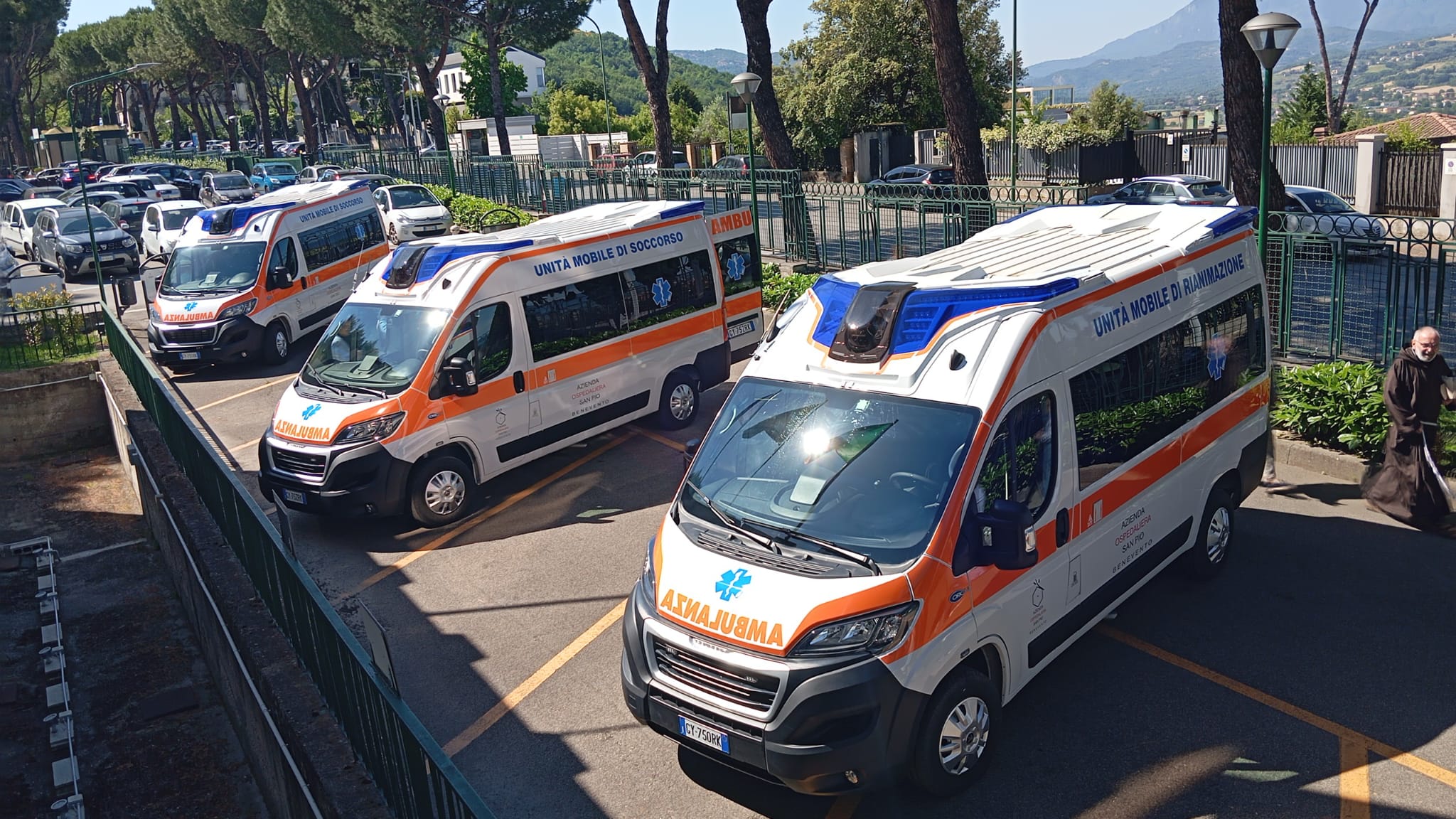 Inaugurate tre nuove ambulanze all’AORN San Pio di Benevento. Morgante: “Novita’ anche per Sant’Agata de’ Goti”
