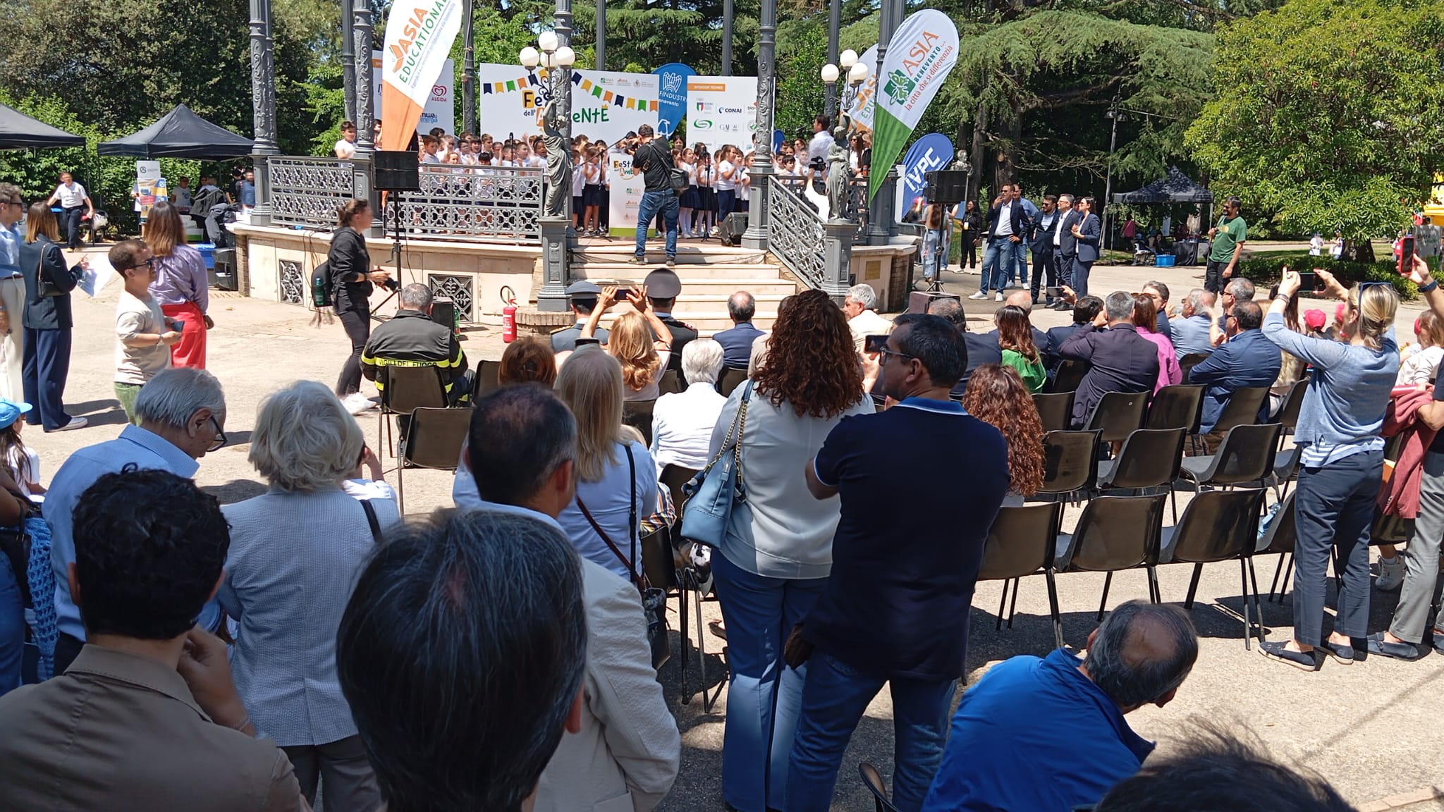 4ª Festa dell’Ambiente alla Villa Comunale: studenti protagonisti, monito di Ciafani sulla raccolta differenziata