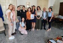 𝐏𝐫𝐨𝐠𝐞𝐭𝐭𝐨 “𝐍𝐮𝐨𝐯𝐞 𝐃𝐢𝐫𝐞𝐳𝐢𝐨𝐧𝐢”, i𝐧𝐜𝐨𝐧𝐭𝐫𝐨 𝐩𝐫𝐞𝐬𝐬𝐨 𝐥’𝐈𝐬𝐭𝐢𝐭𝐮𝐭𝐨 𝐏𝐞𝐧𝐢𝐭𝐞𝐧𝐳𝐢𝐚𝐫𝐢𝐨 𝐌𝐢𝐧𝐨𝐫𝐢𝐥𝐞 𝐝𝐢 𝐀𝐢𝐫𝐨𝐥𝐚 e la Comunità Emmanuel di Faicchio