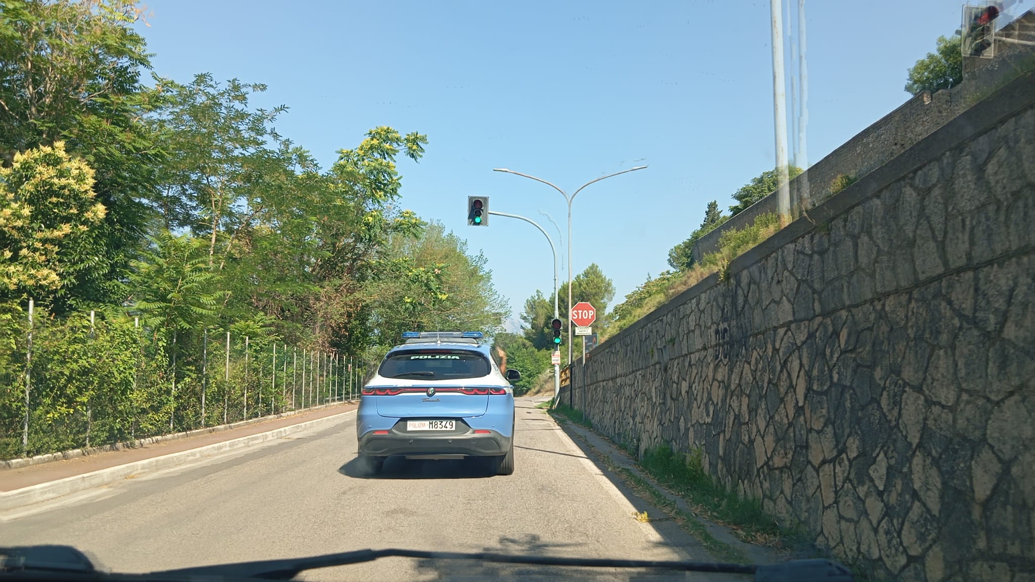 Droga, tre arrestati a Benevento: gestivano un traffico di cocaina e crack