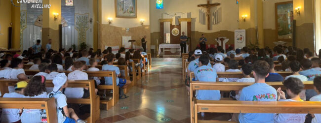 Ariano Irpino: Carabinieri incontrano 250 ragazzi dell’Oratorio Estivo: focus su truffe, bullismo e rischi della rete   