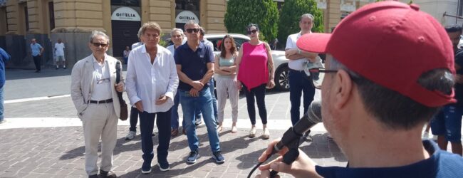 La strage di Gaza, De Iapinis inizia lo sciopero della fame