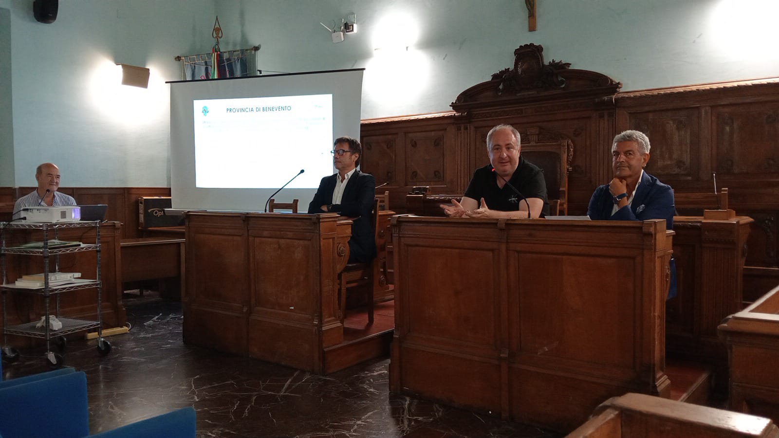 Strada interna del Fortore, Foiano e Montefalcone più vicine