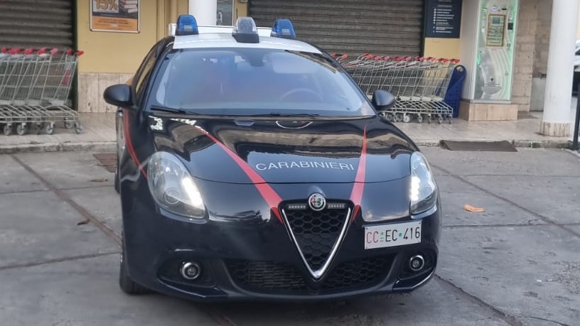 Furto in un supermercato di Montoro,indagini dei Carabinieri