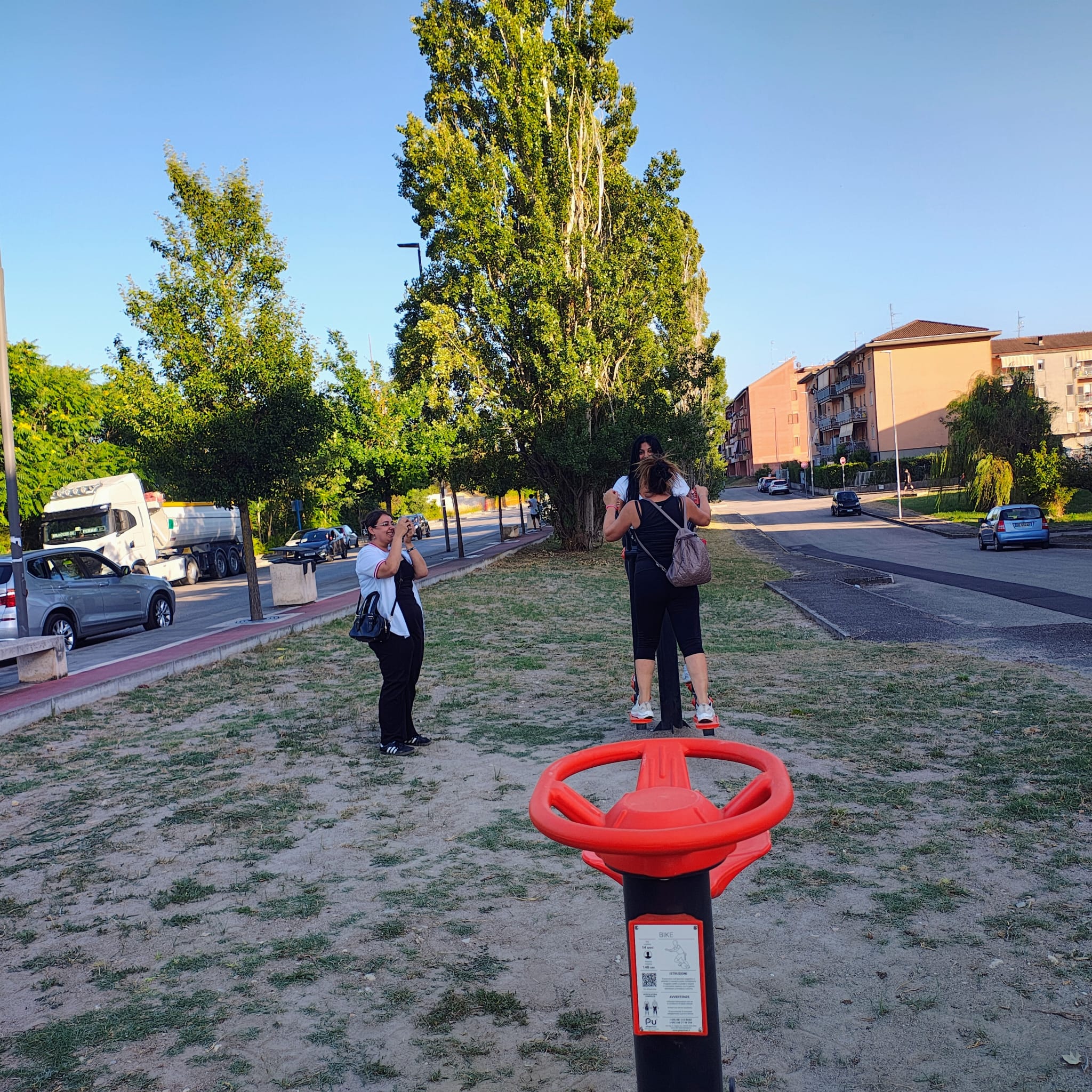 Inaugurata l’area fitness a via Aldo Moro