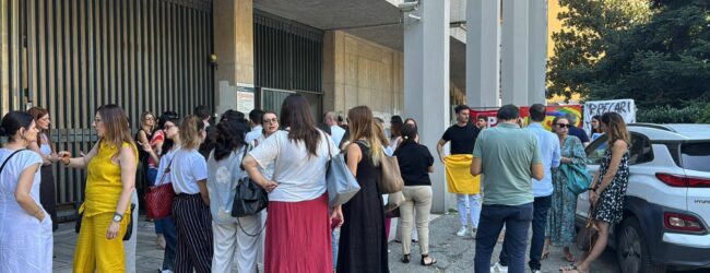 “Non c’è giustizia senza stabilizzazione”: anche ad Avellino la protesta dei lavoratori a tempo determinato del Ministero della Giustizia
