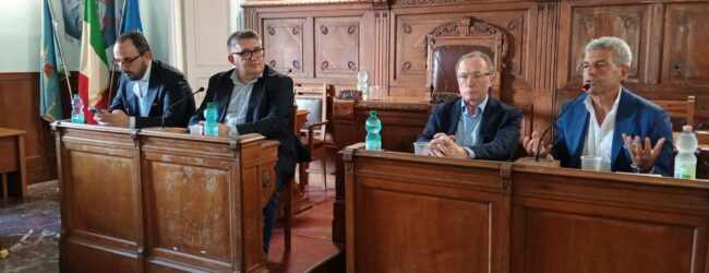 Rifiuti, pax Provincia-Ato-Samte con l’imprimatur di Bonavitacola
