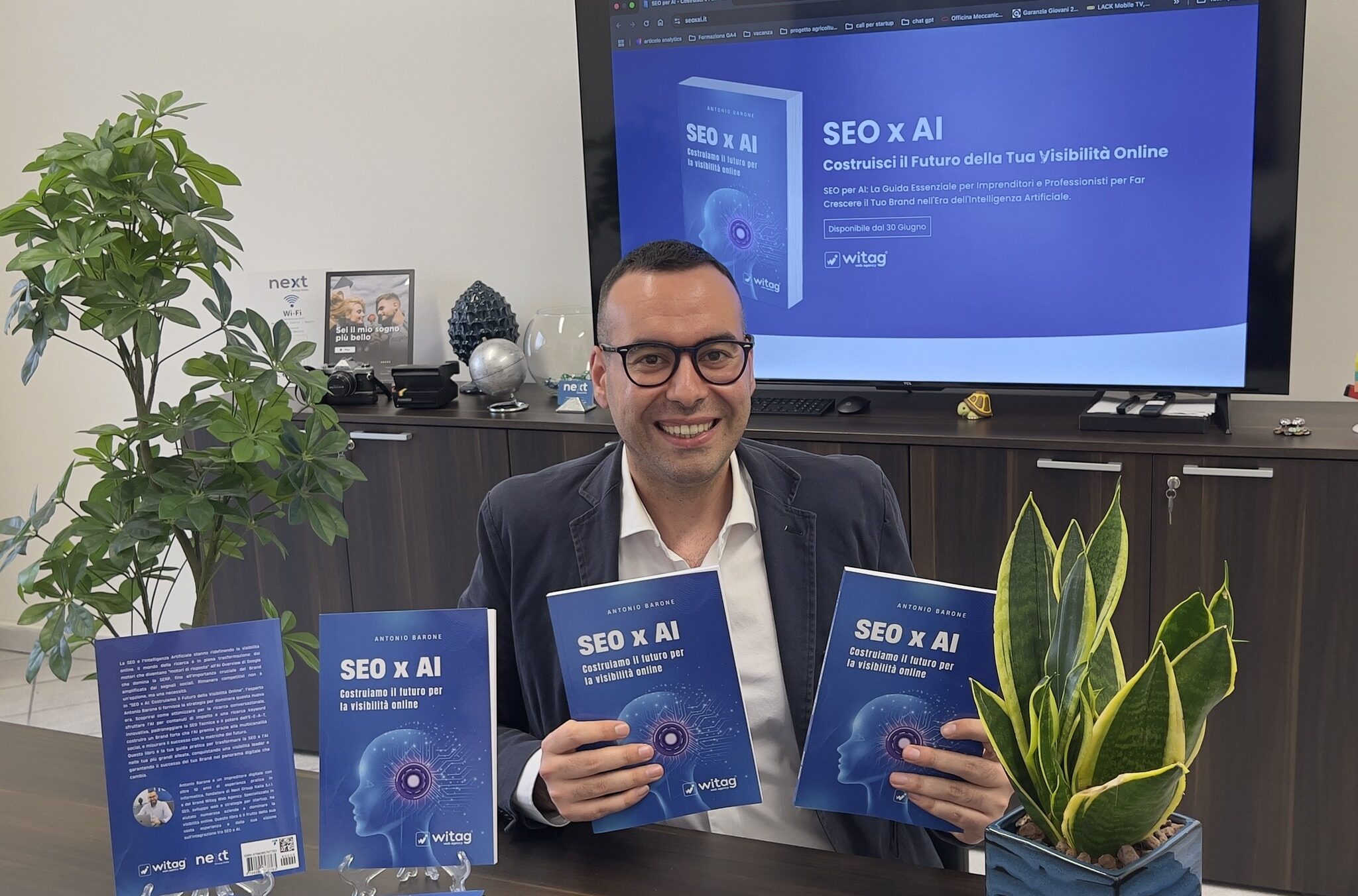 Il futuro della visibilità online: Antonio Barone ha presentato il libro “SEO x AI”