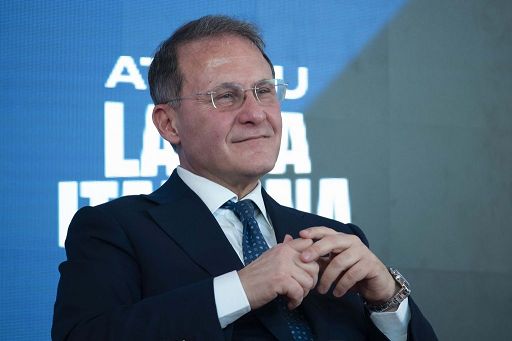 Centrodestra, Cirielli sempre disponibile ma lancia il nome di Iannotti Pecci