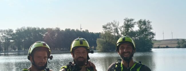 Vigili del Fuoco salvano airone intrappolato su un isolotto del lago di San Giorgio la Molara