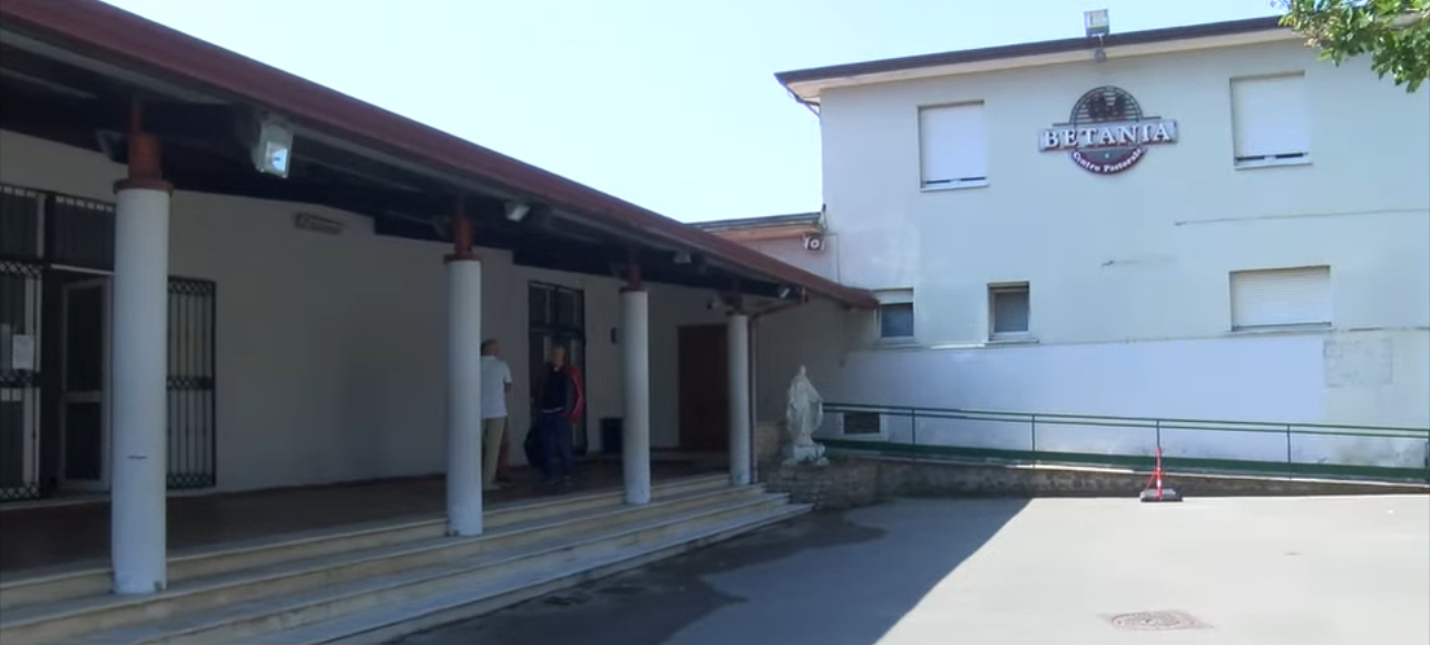 Casa Betania, i giovani protagonisti a Borgo Ferrovia. La Caritas lancia il progetto “Il mio Corpo è la mia Casa”
