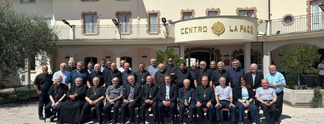 Regionali, l’appello dei Vescovi della Campania: ‘Il voto è un dovere di speranza e responsabilità'”