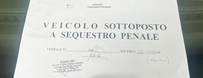 Scontro tra auto a Benevento: indagini in corso, sequestrati i mezzi