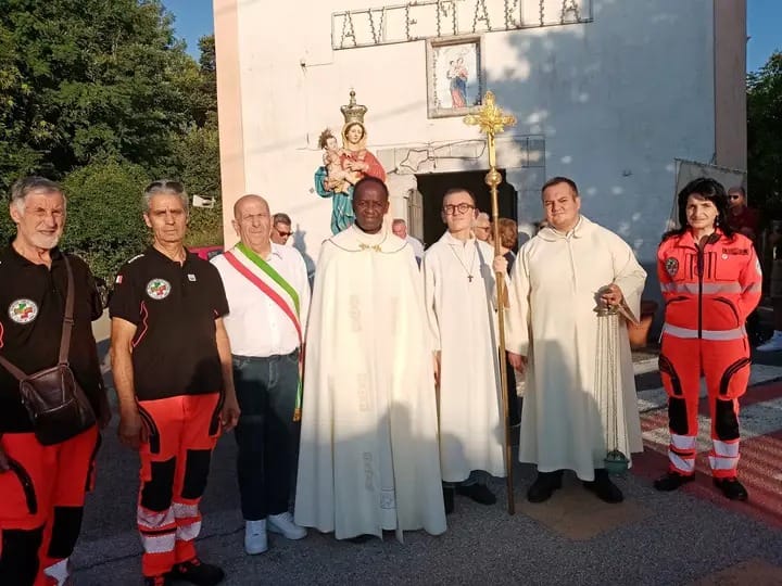 Casalpreti di Arpaise, ha celebrato i Solenni Festeggiamenti liturgici in onore della Madonna delle Grazie
