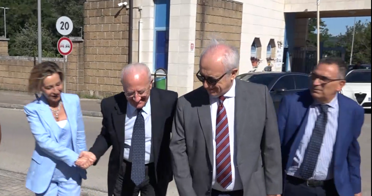 De Luca al Moscati sferza il Governo su piano di rientro e pronto soccorsi