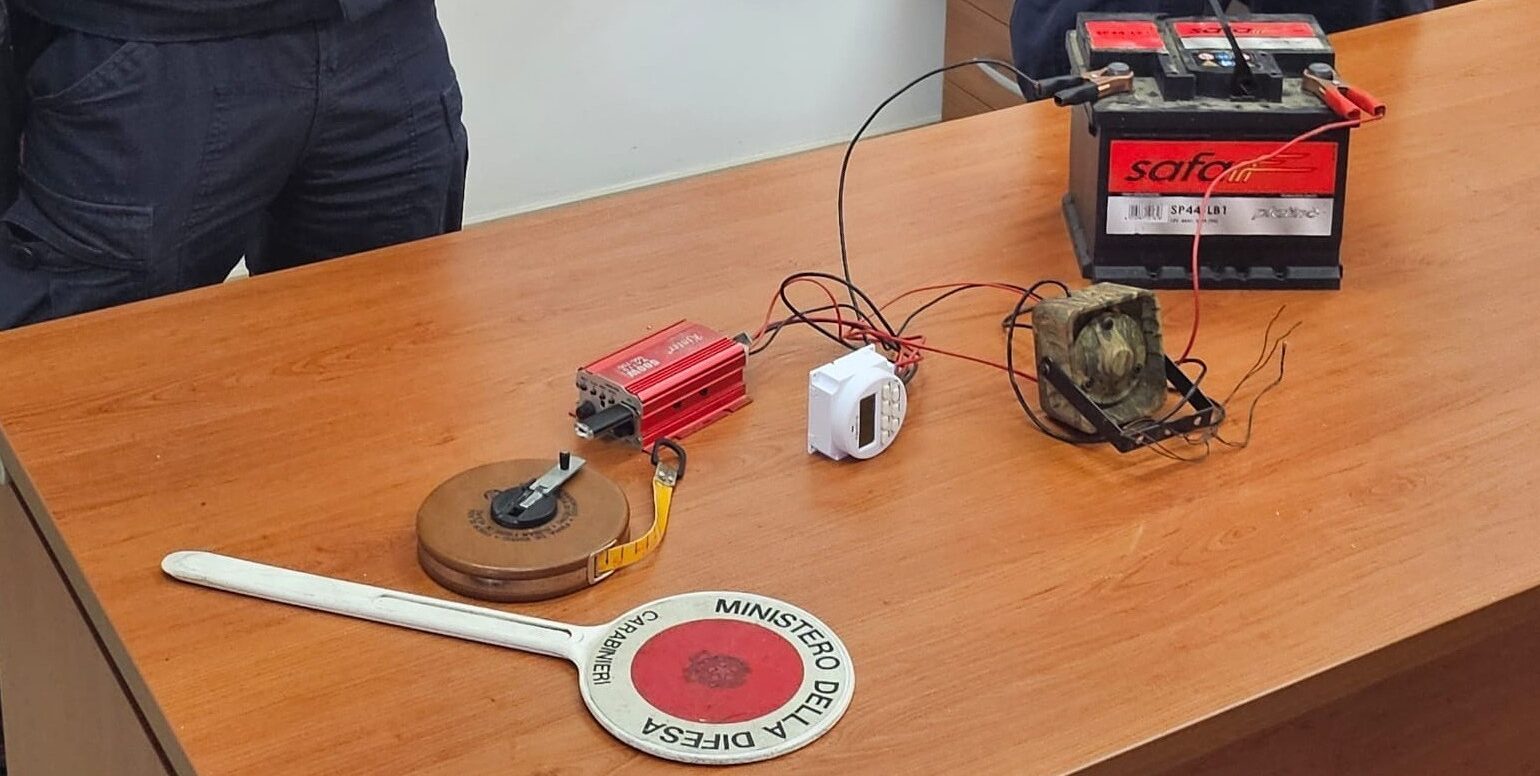 Bisaccia: i Carabinieri sequestrano un dispositivo elettronico illecito utilizzato per la caccia