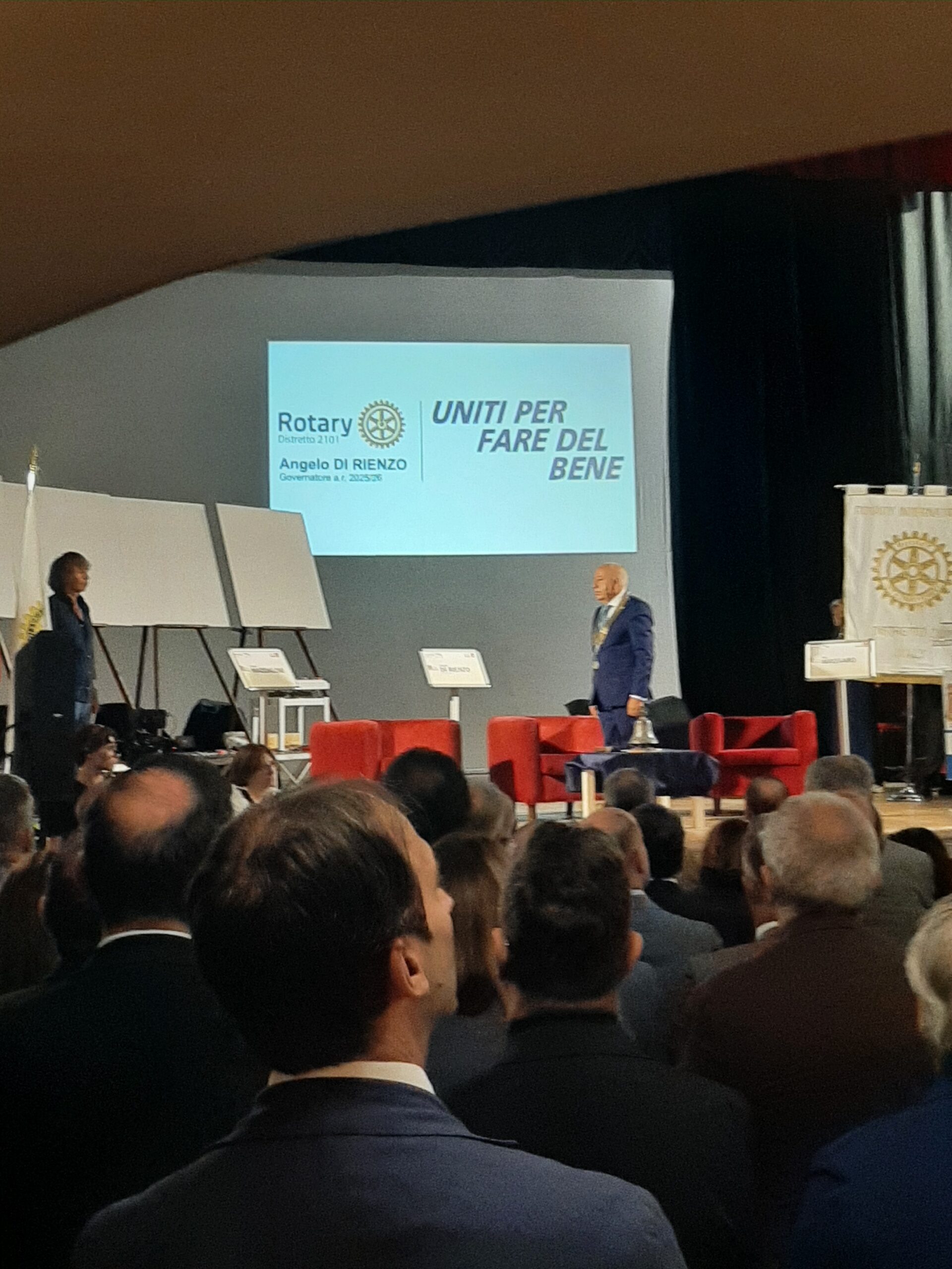 Rotary Distretto 2101 Benevento: successo per il Seminario su Immagine Pubblica e Comunicazione Efficace